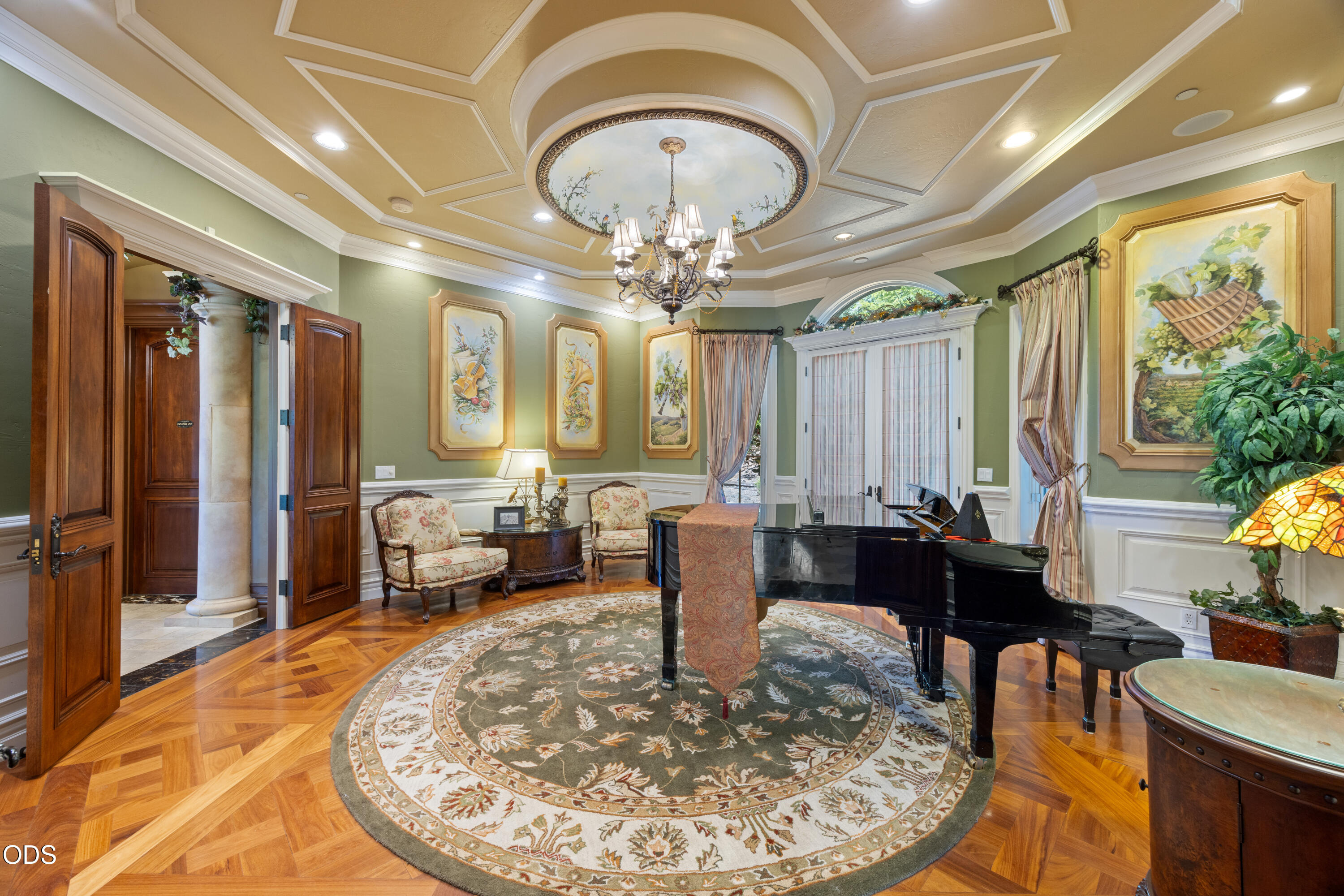200 Belle Fiore Lane