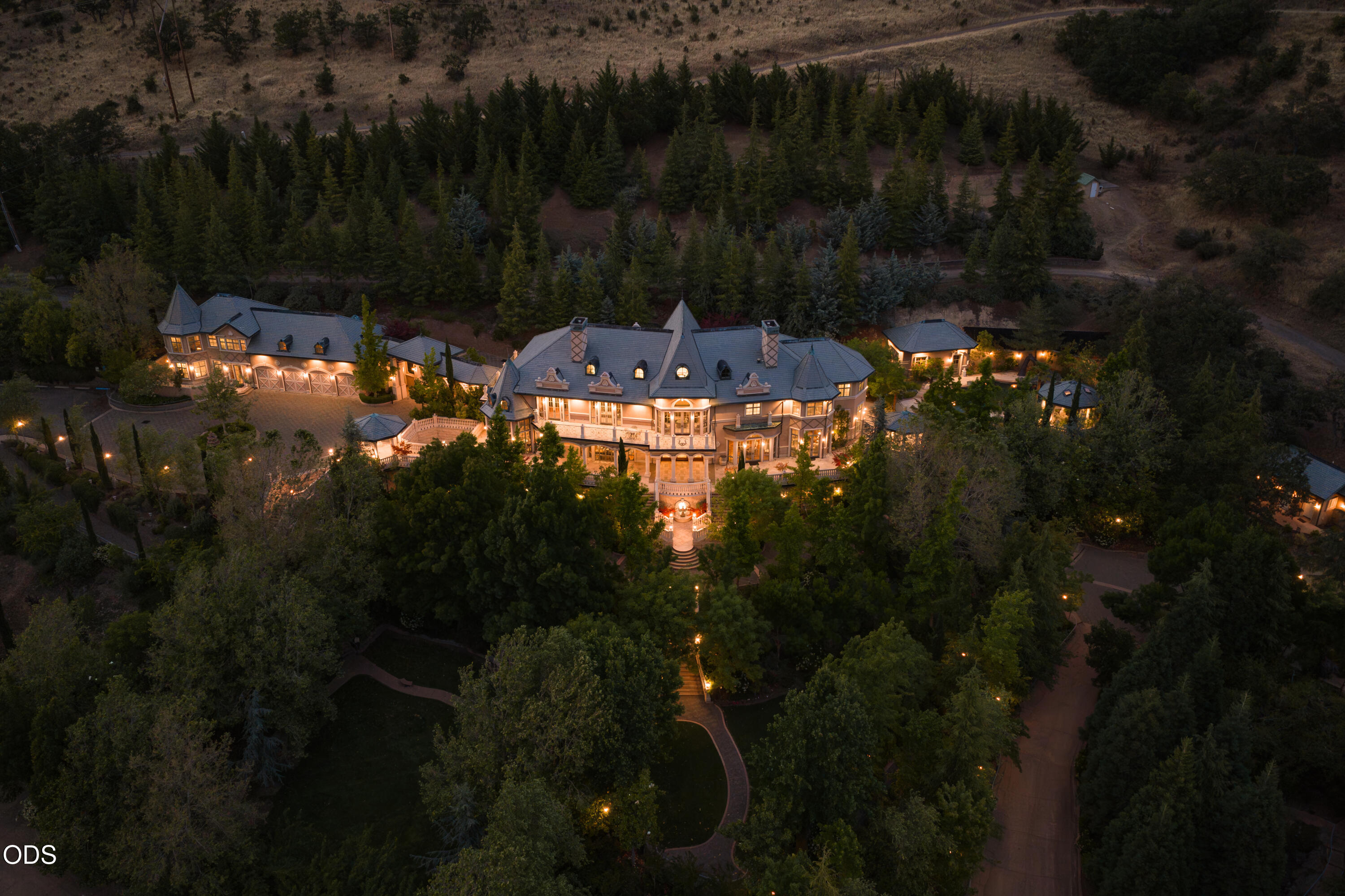 200 Belle Fiore Lane
