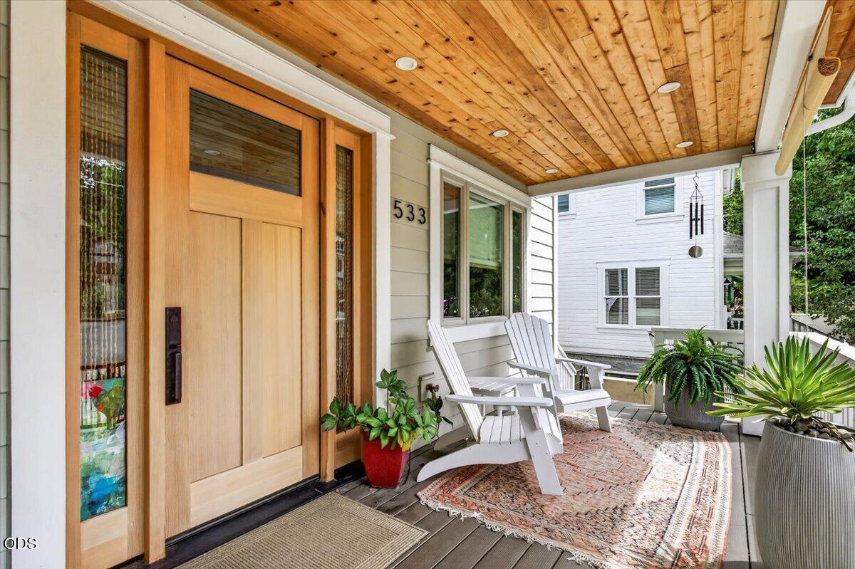 533 Fairview Street