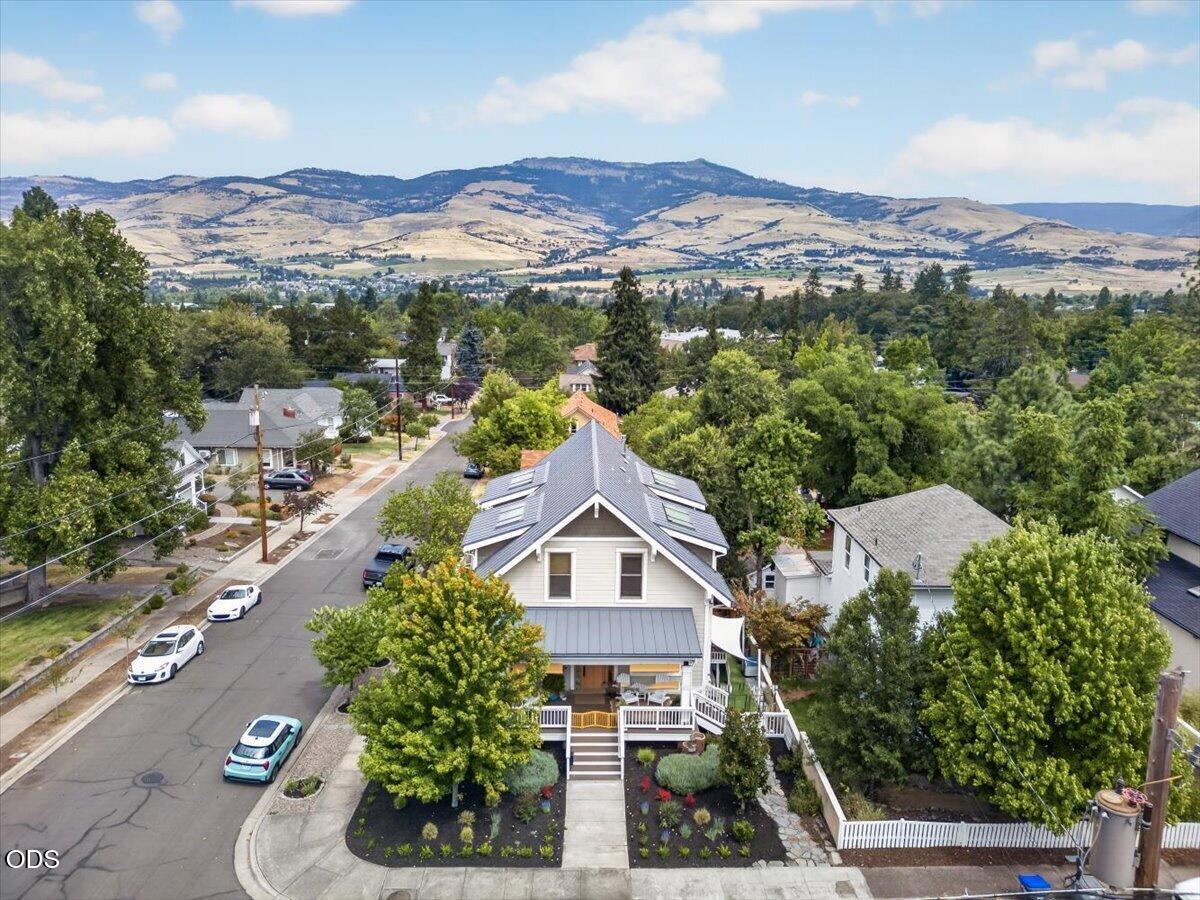 533 Fairview Street
