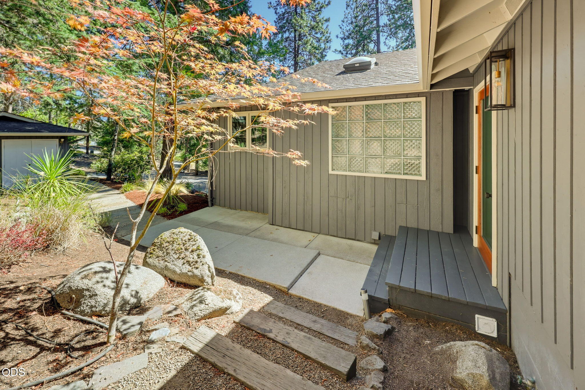 152 Strawberry Lane