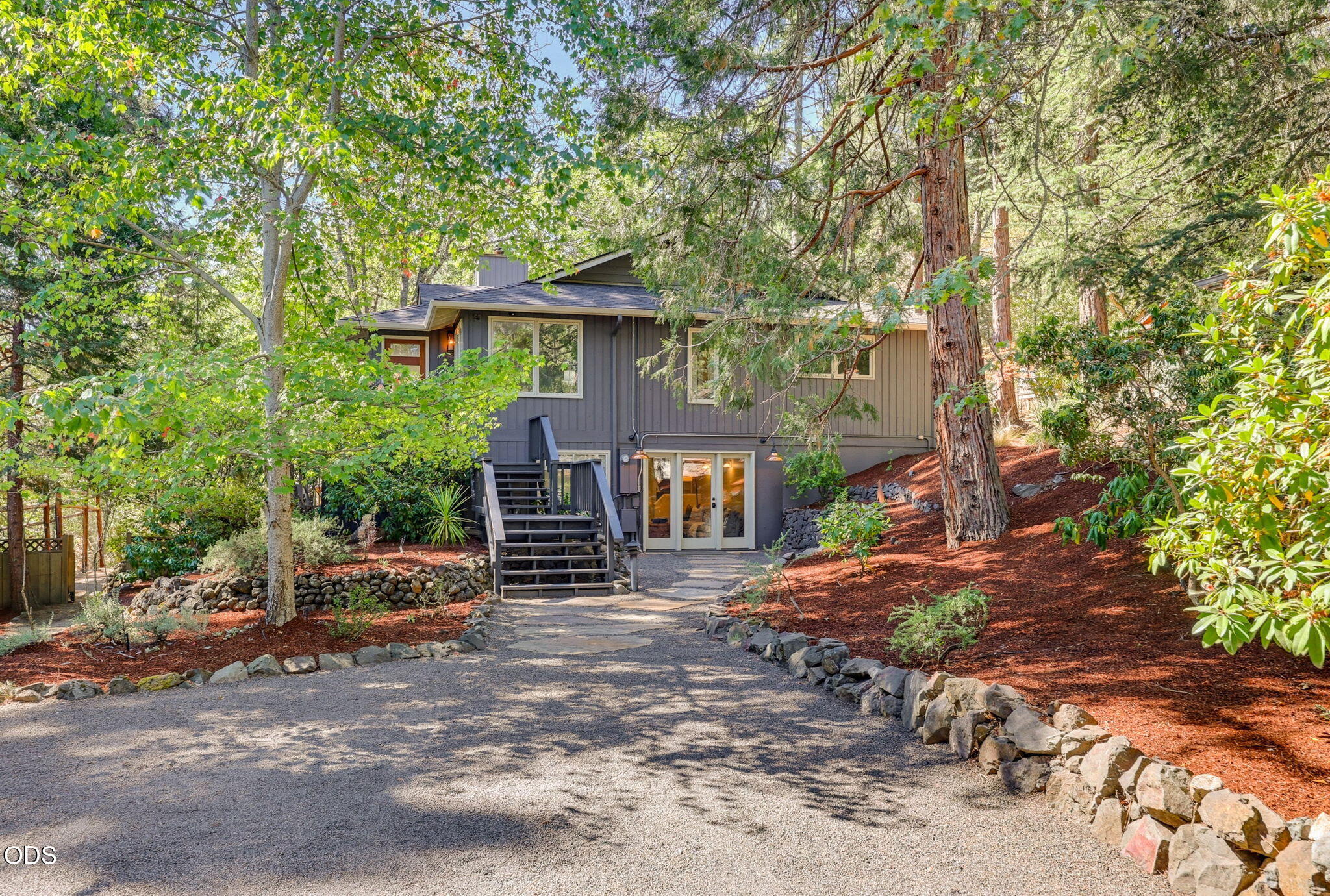 152 Strawberry Lane