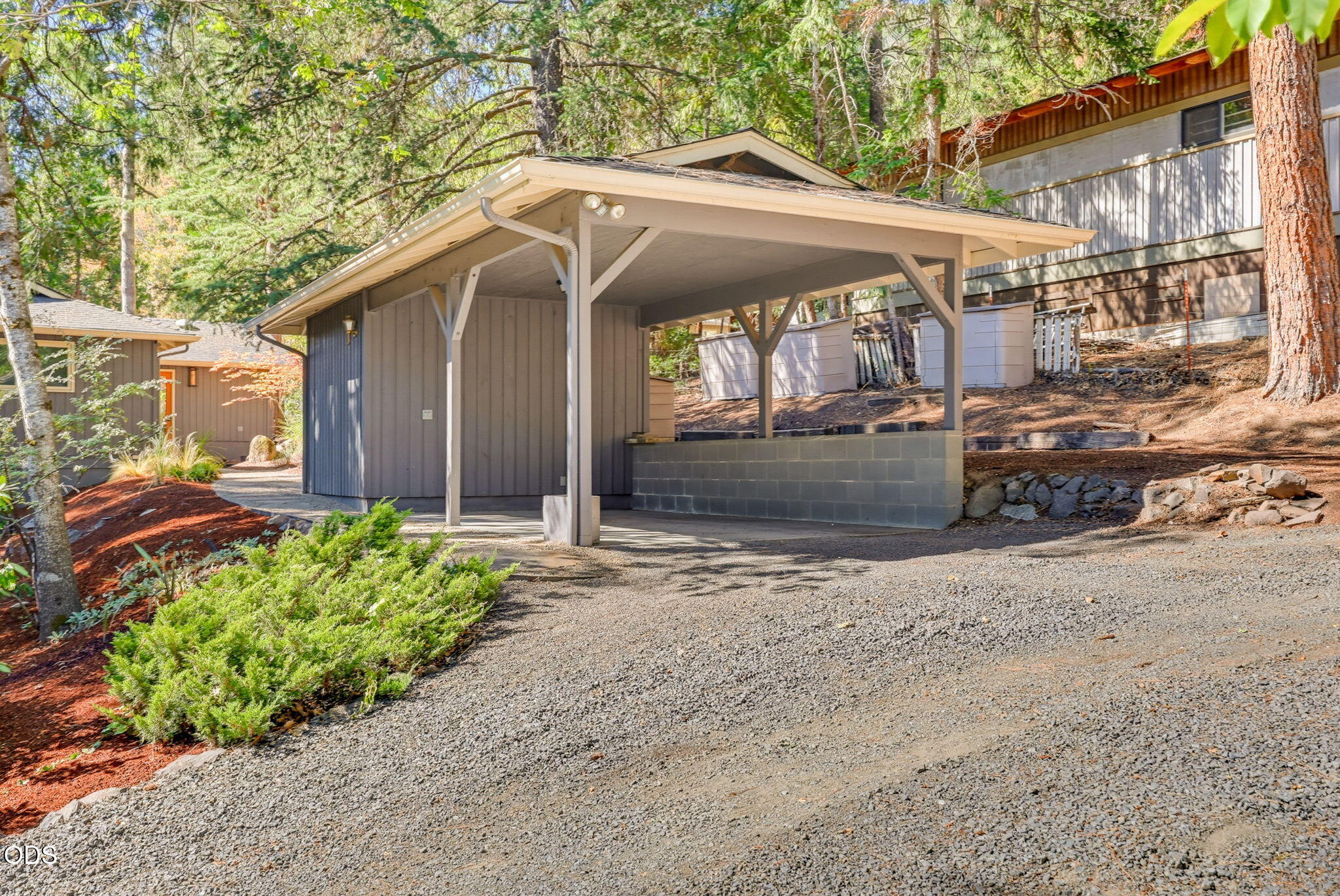 152 Strawberry Lane