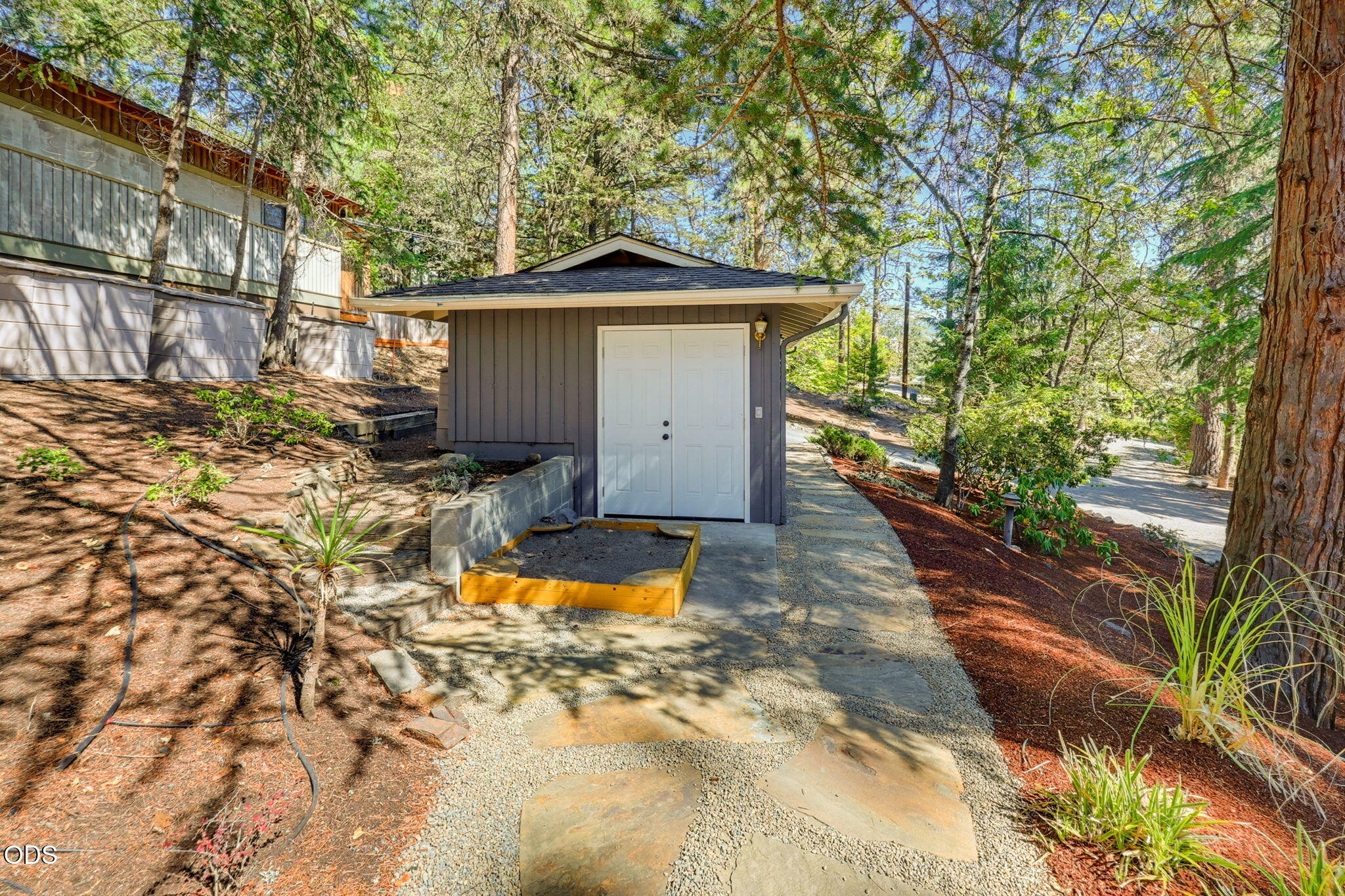 152 Strawberry Lane