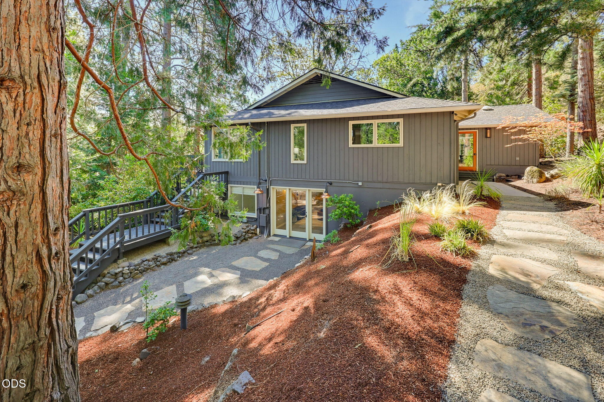 152 Strawberry Lane