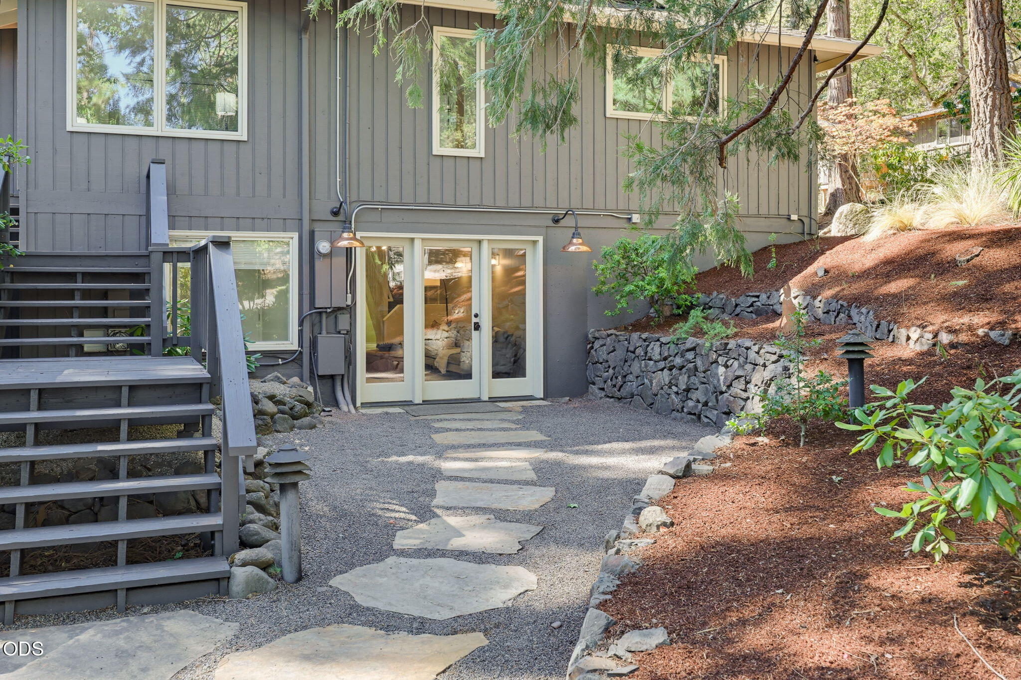 152 Strawberry Lane