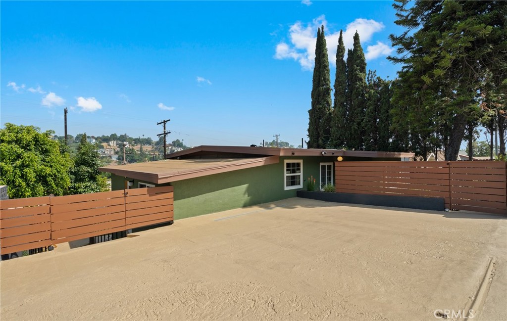 5117 Bohlig Road