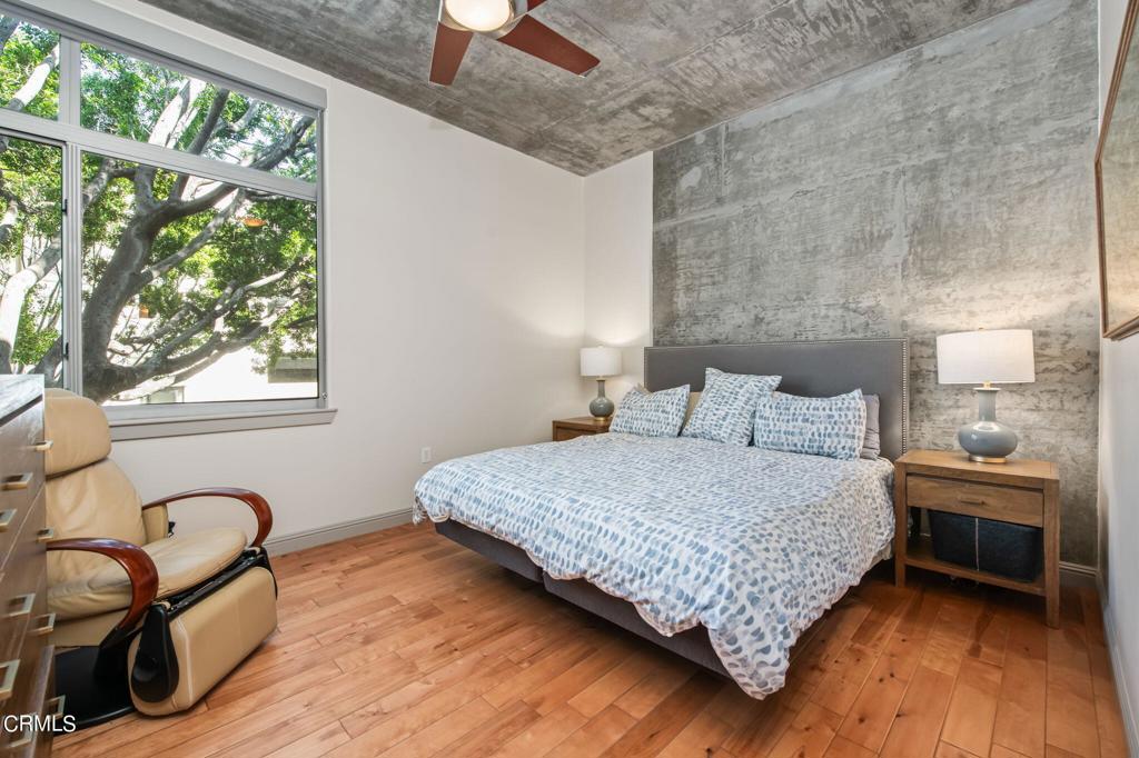 840 E Green Street Unit: 215