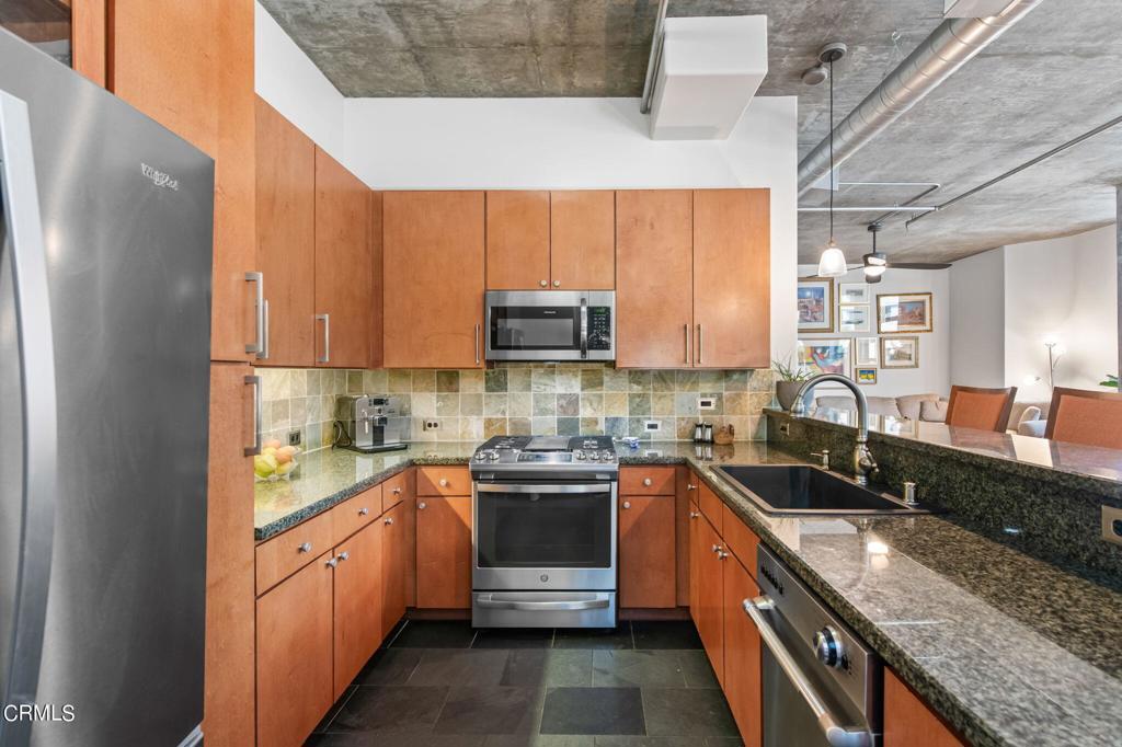 840 E Green Street Unit: 215