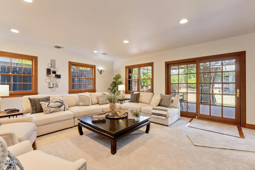 5218 Mount Royal Drive