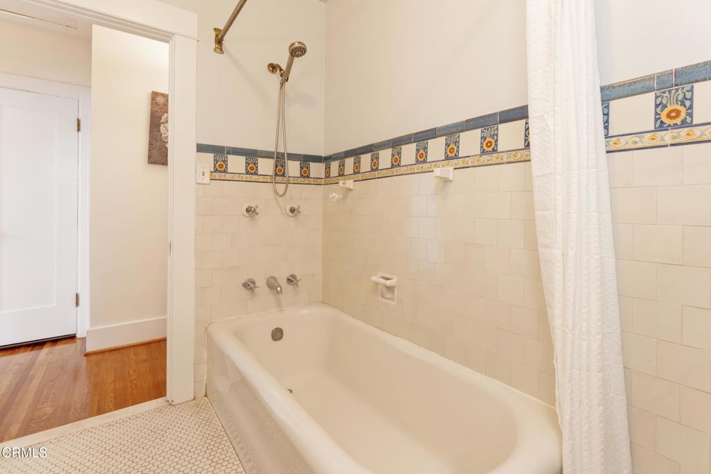 5218 Mount Royal Drive