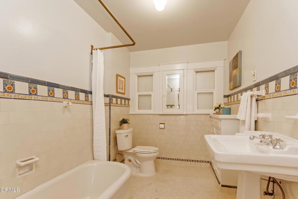 5218 Mount Royal Drive