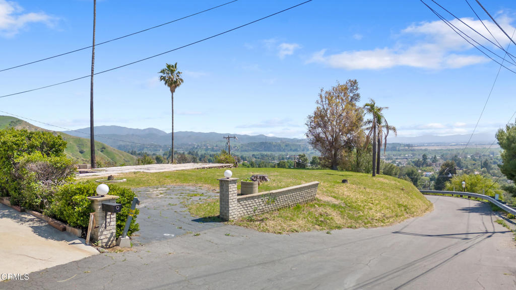 12008 East Trail