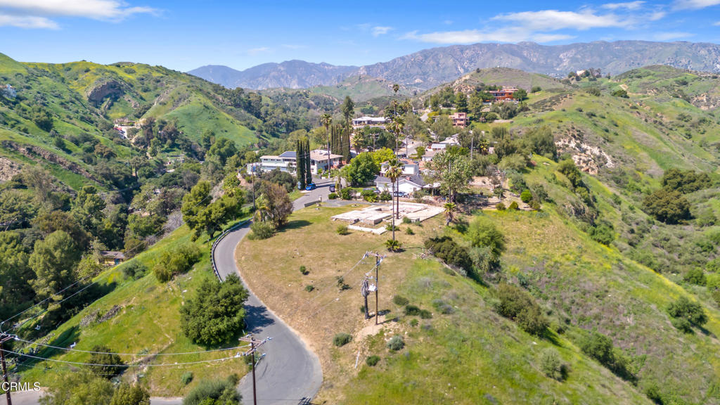 12008 East Trail