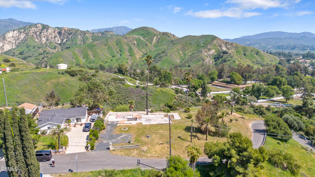 12008 East Trail
