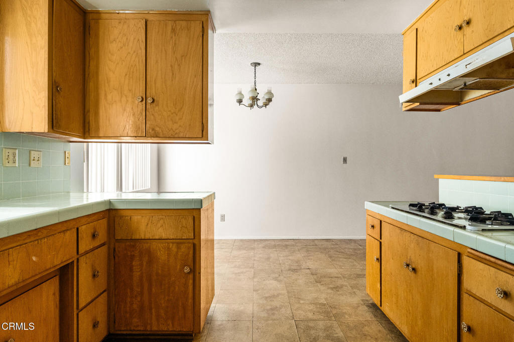 603 Park Rose Avenue