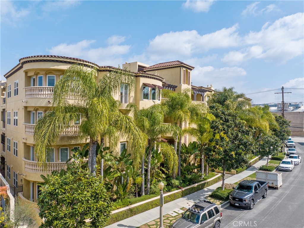 12021 Guerin Street 103