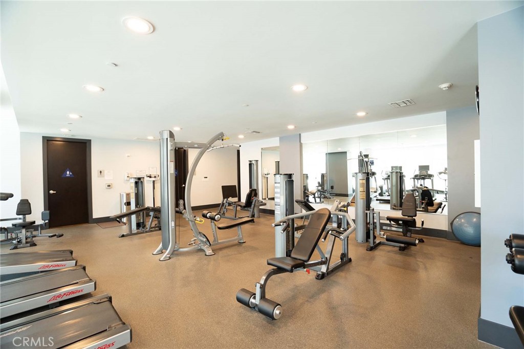 411 W Seaside Way 601