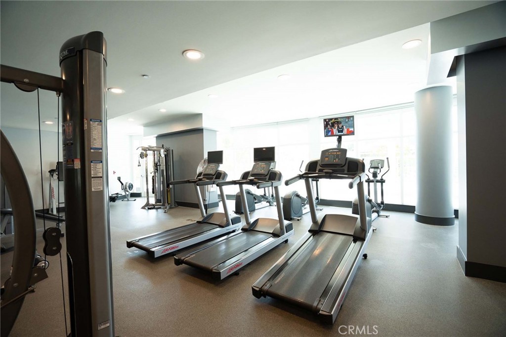 411 W Seaside Way 601