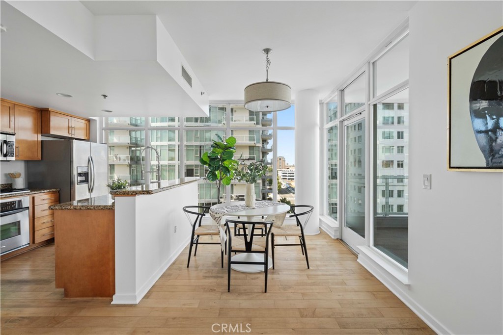 411 W Seaside Way 601