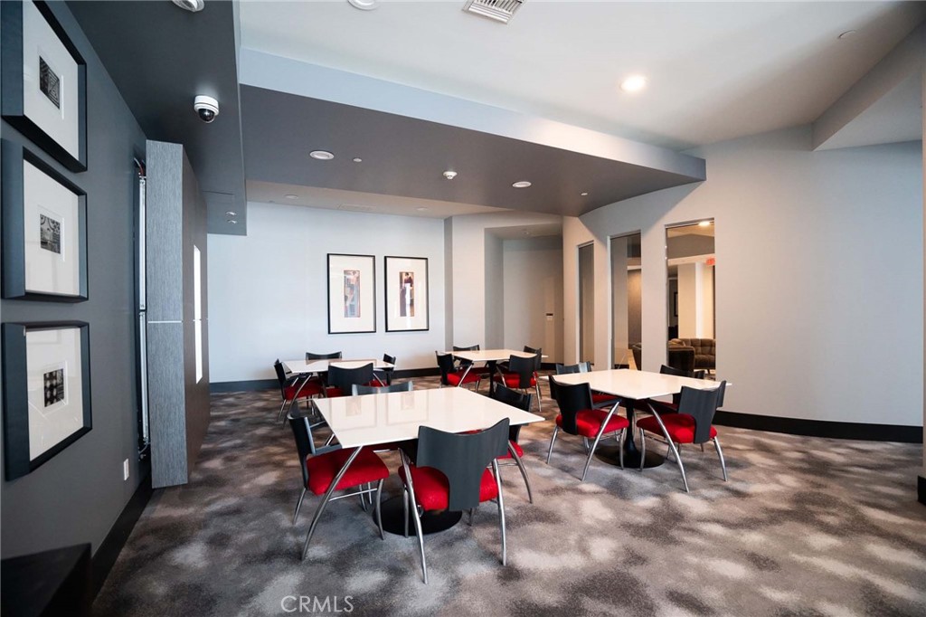 411 W Seaside Way 601