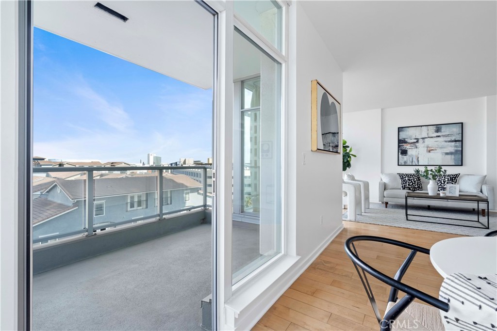 411 W Seaside Way 601