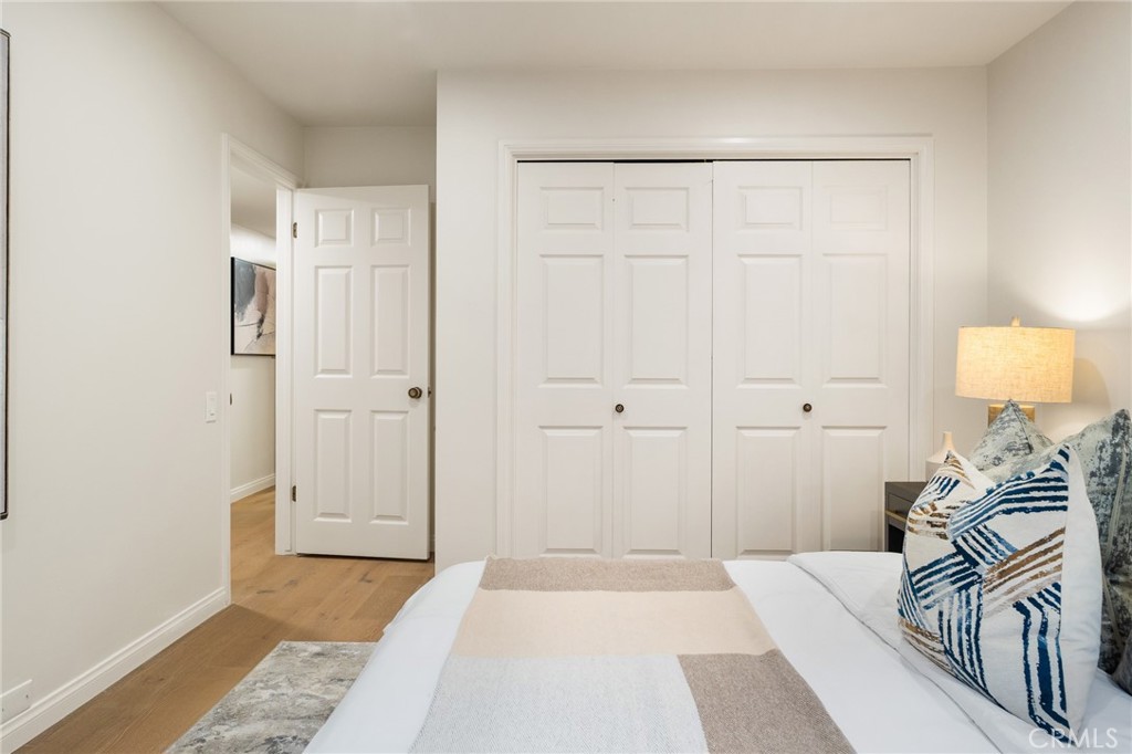 534 S Oak Knoll Ave 103