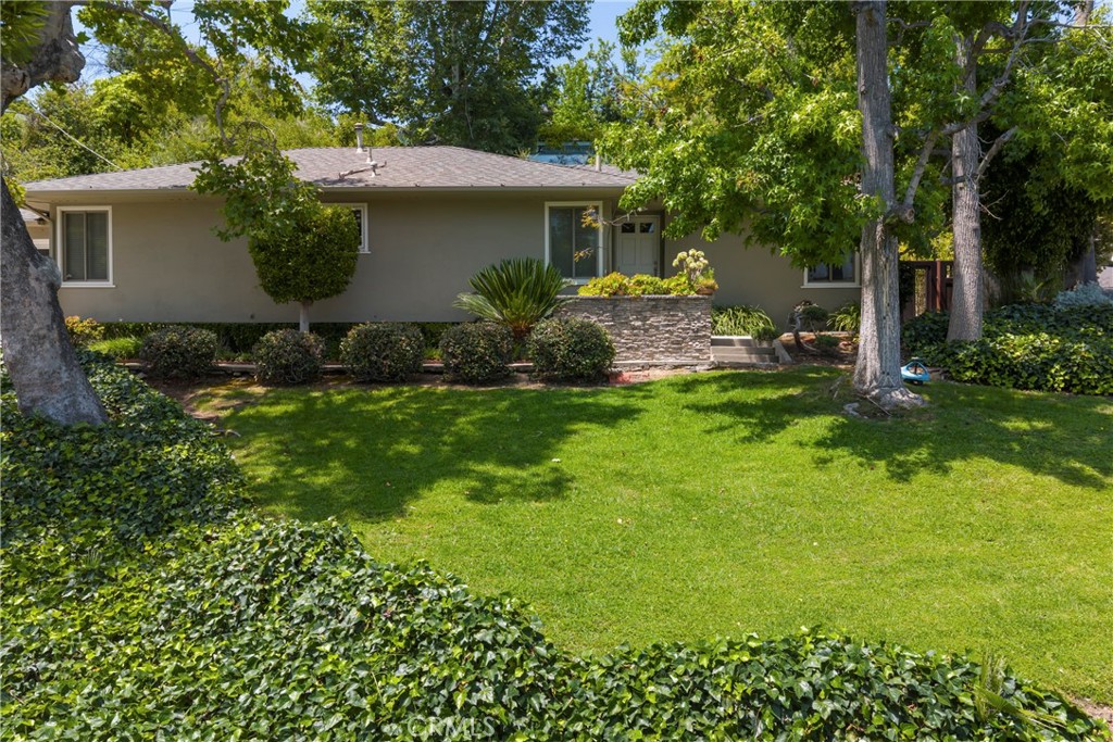 229 Glenullen
