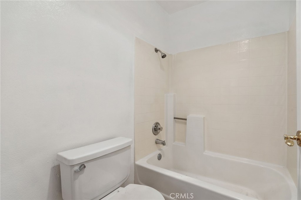 221 S Oak Knoll Avenue 308