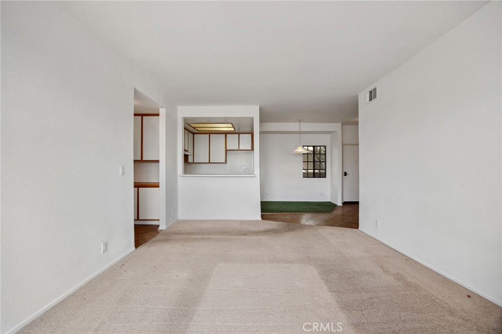 221 S Oak Knoll Avenue 308