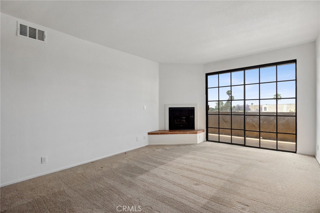 221 S Oak Knoll Avenue 308