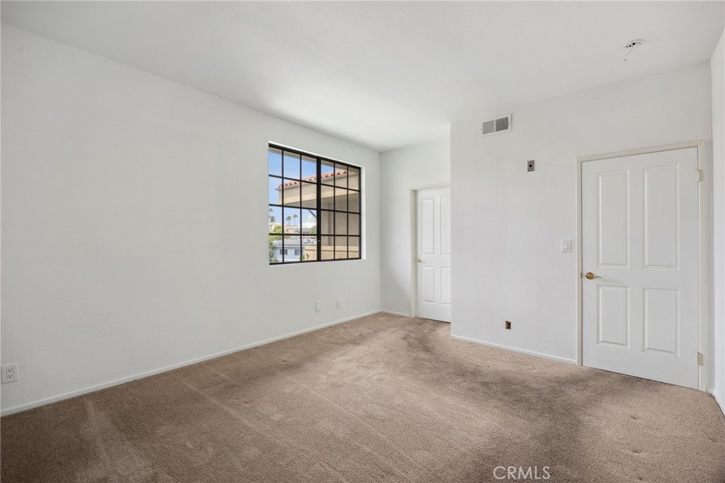 221 S Oak Knoll Avenue 308