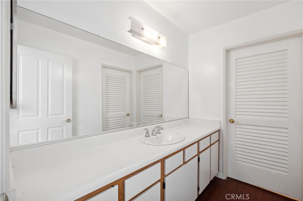 221 S Oak Knoll Avenue 308