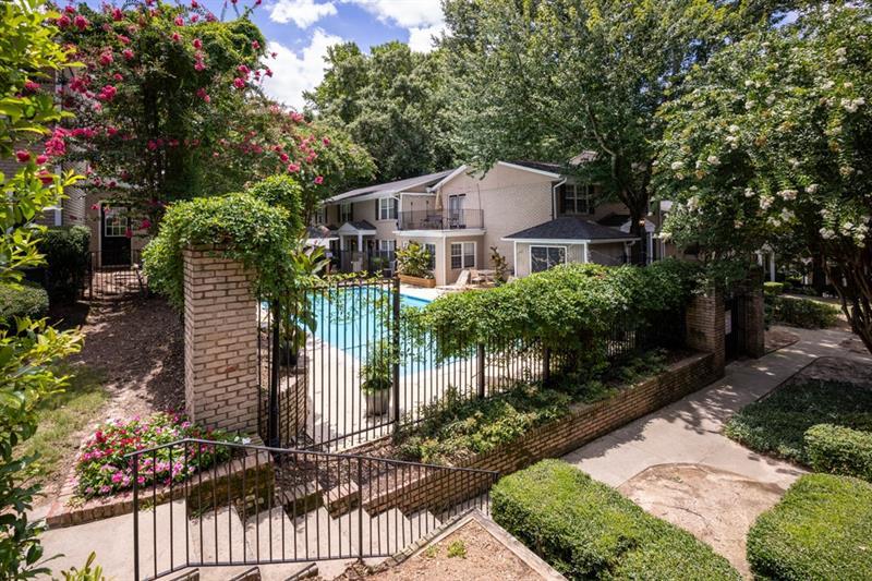 2232 Dunseath Avenue Unit 407