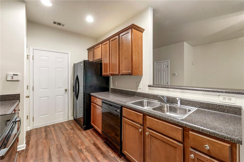 3329 Thornbridge Drive