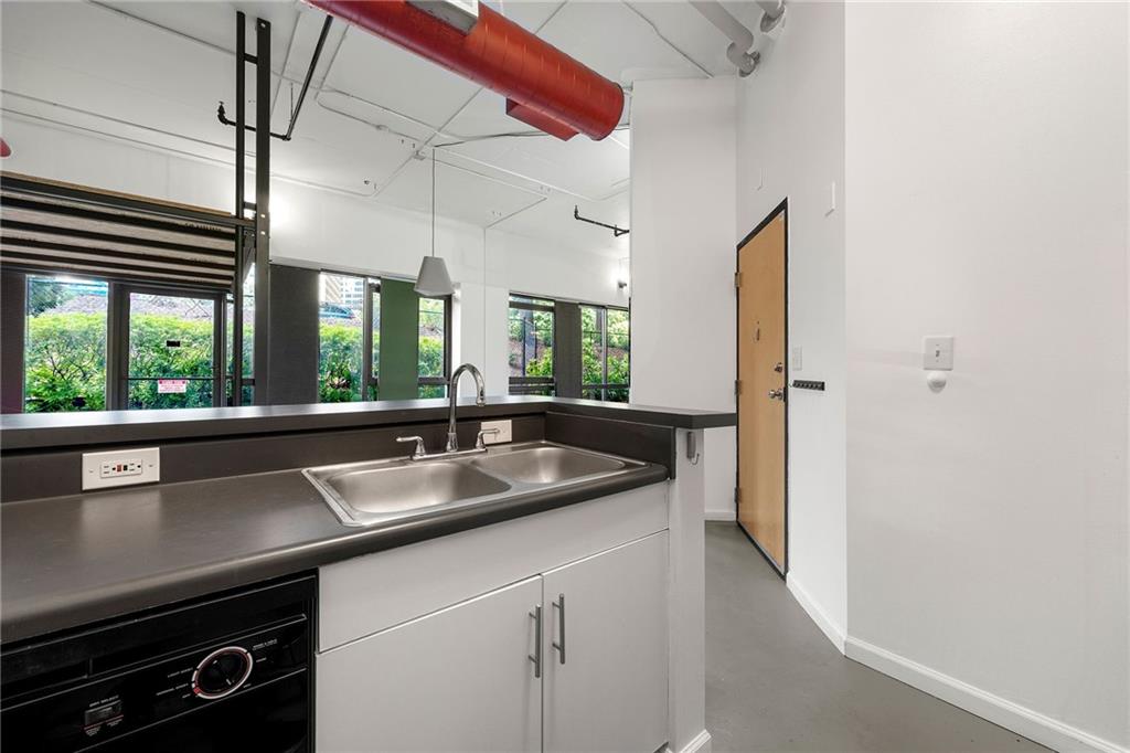 120 Ralph Mcgill Boulevard NE Unit 103