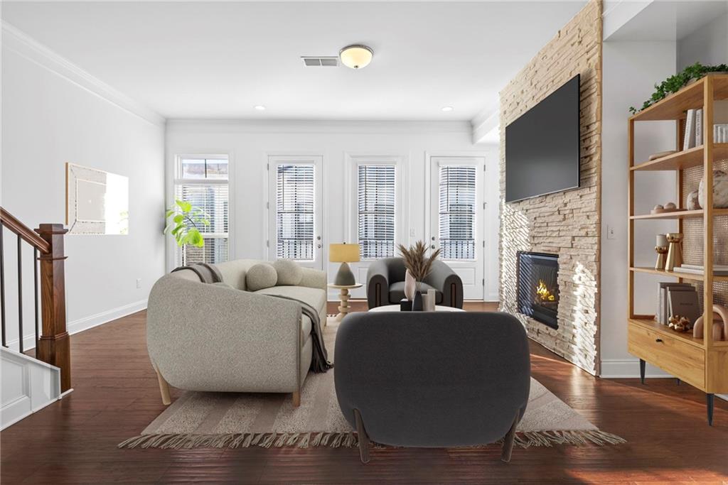 1752 Morningtide Lane NE