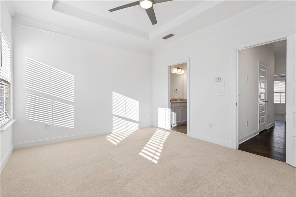 1752 Morningtide Lane NE