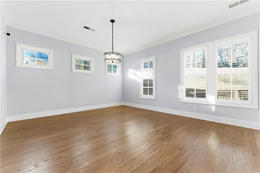 2131 Bellrick Road NW