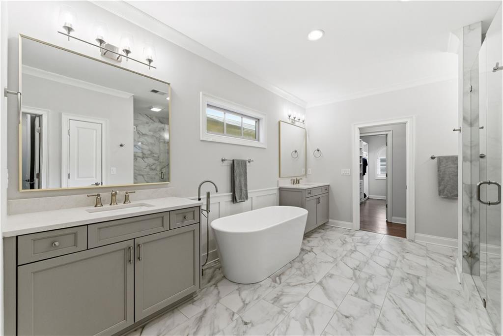 2131 Bellrick Road NW