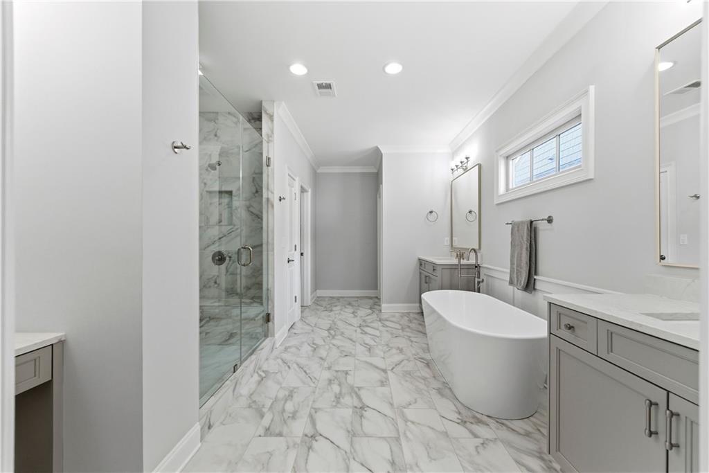 2131 Bellrick Road NW