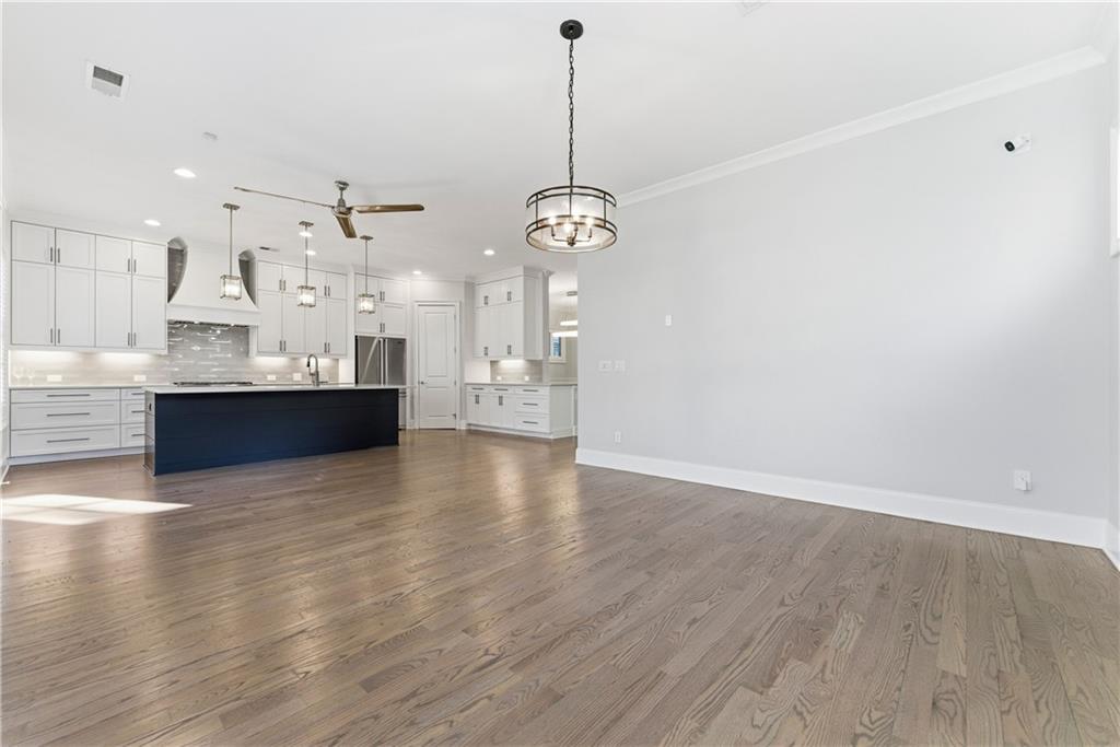 2131 Bellrick Road NW