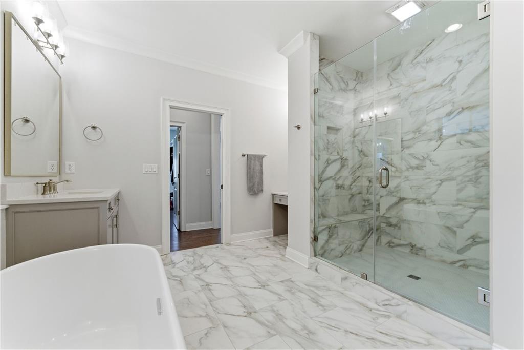 2131 Bellrick Road NW