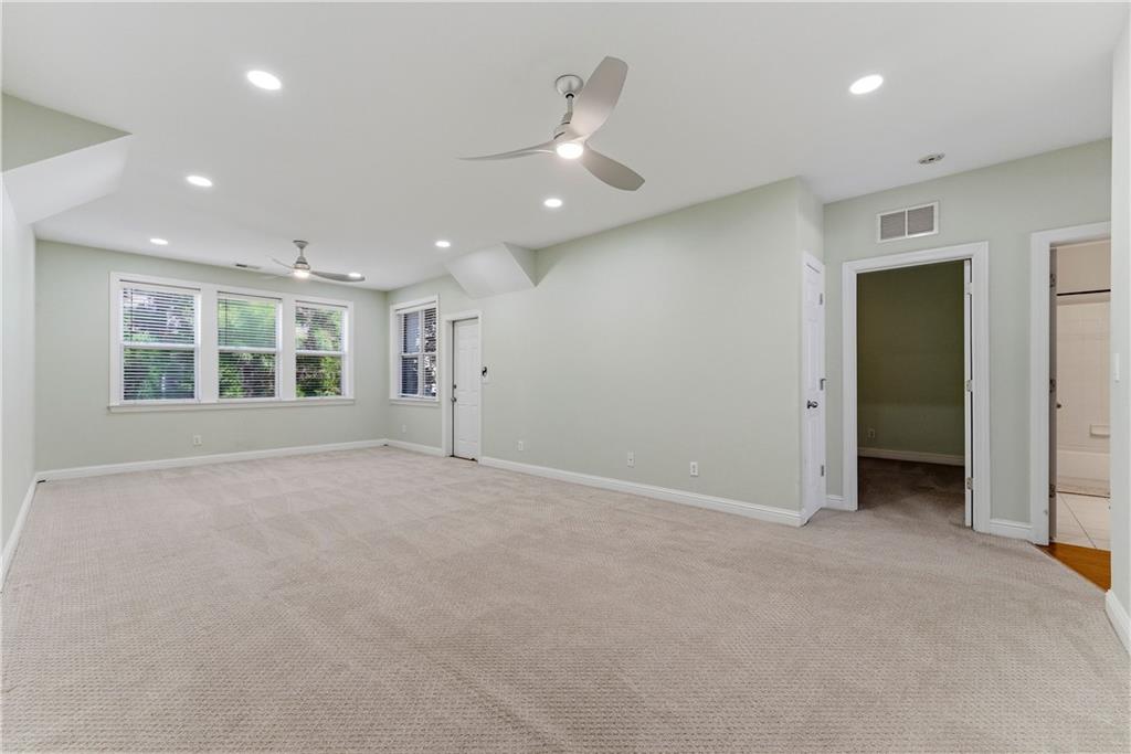 3040 Woodwalk Drive SE Unit 14