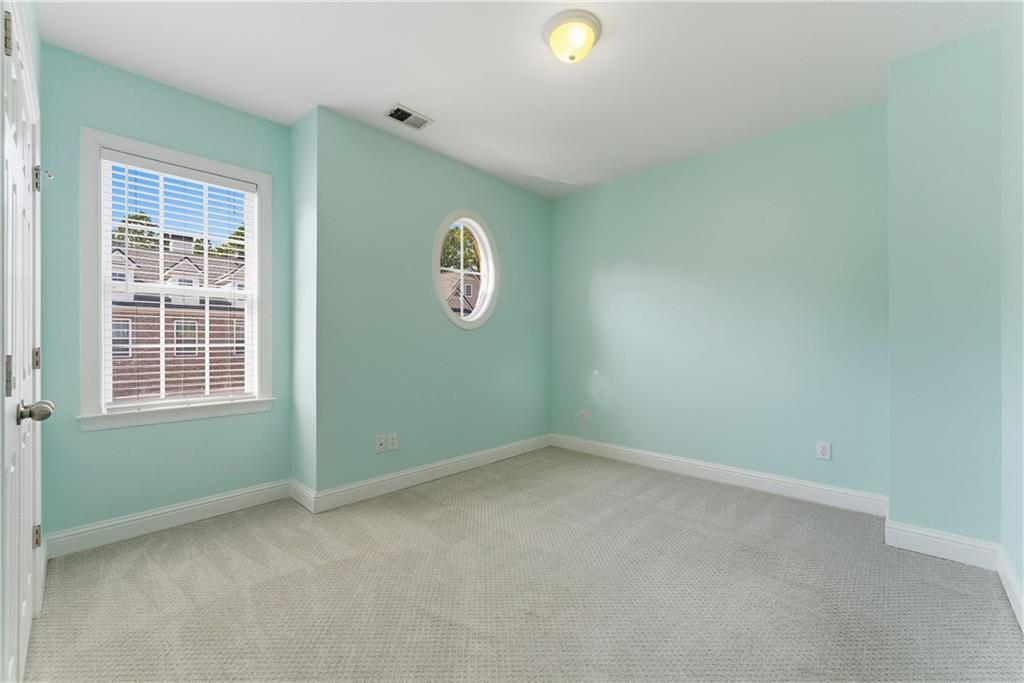 3040 Woodwalk Drive SE Unit 14