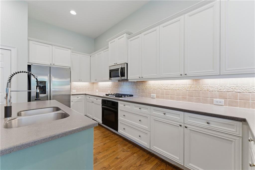 3040 Woodwalk Drive SE Unit 14