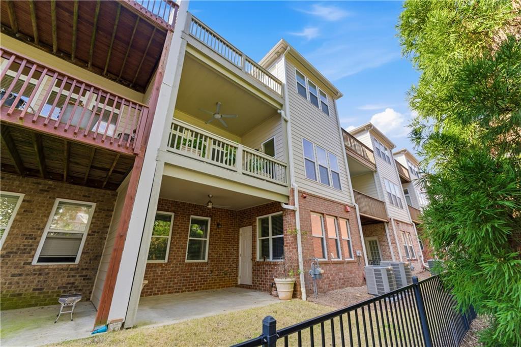 3040 Woodwalk Drive SE Unit 14