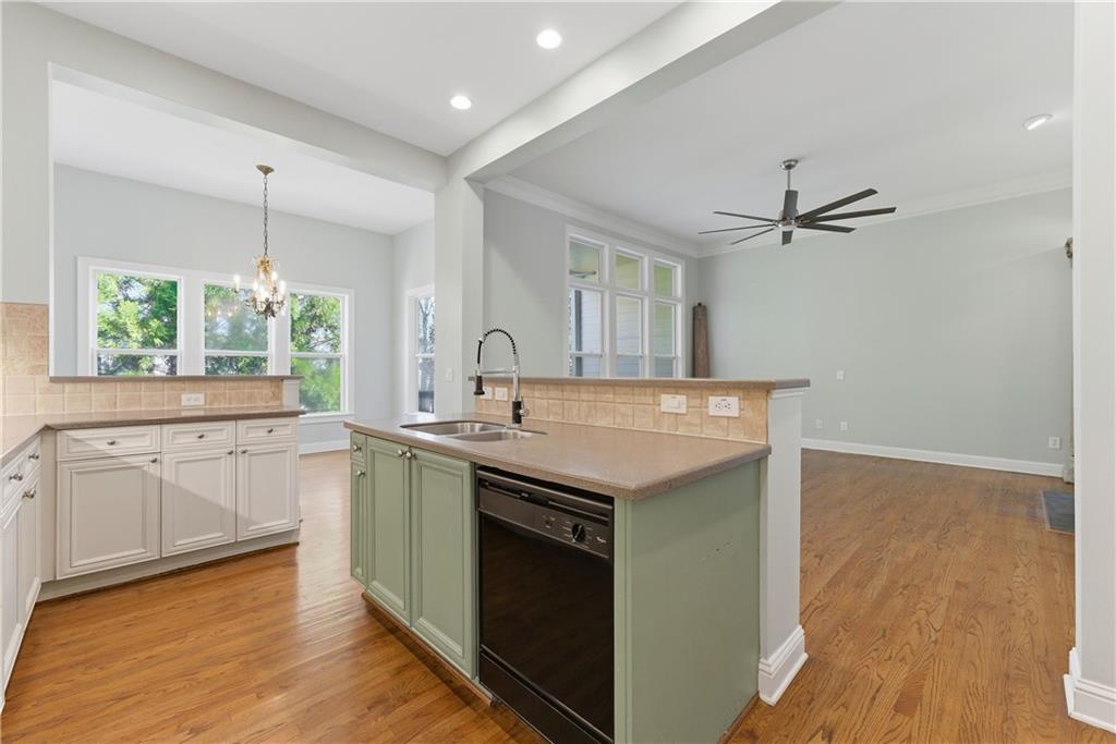 3040 Woodwalk Drive SE Unit 14