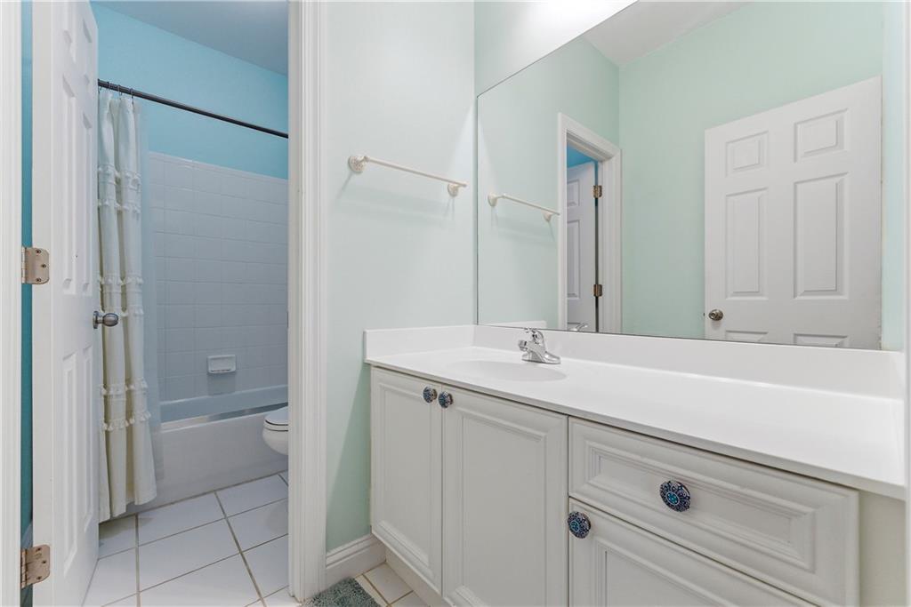 3040 Woodwalk Drive SE Unit 14