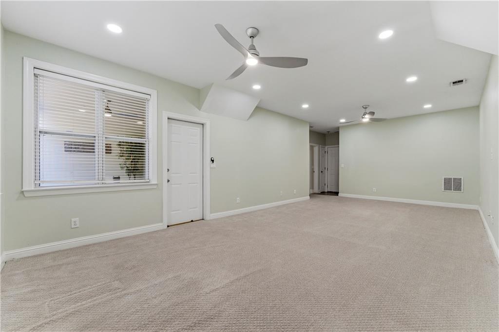 3040 Woodwalk Drive SE Unit 14